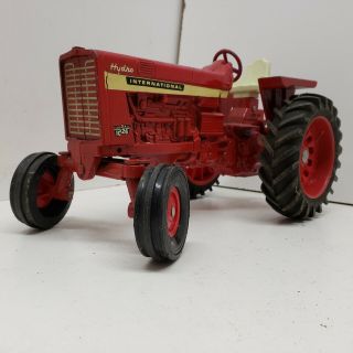 Vintage Ertl Ih International Harvester Farmall 1026
