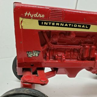 Vintage Ertl IH International Harvester Farmall 1026 7