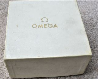 VINTAGE OMEGA WATCH BOX 1960 ' S WITH OUTER EX CLOSED RETAILER 3