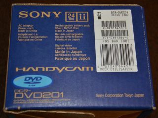 Sony Handycam DCR - DVD201 DVD camcorder digital video recorder vintage 2