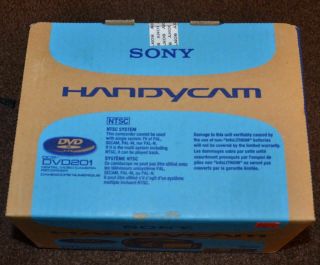 Sony Handycam DCR - DVD201 DVD camcorder digital video recorder vintage 4