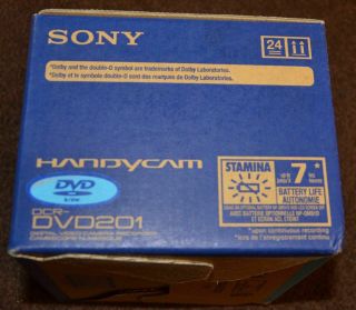 Sony Handycam DCR - DVD201 DVD camcorder digital video recorder vintage 5