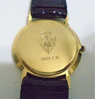 Gucci Watch 3000.  2 M Men’s Watch - Vintage Very Rare.  Gold Face.  with seconds 3