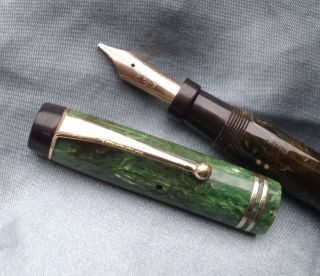 VINTAGE PARKER DUOFOLD SPECIAL,  JADE,  BUTTON FILLER,  14K NIB,  1927 USA 4