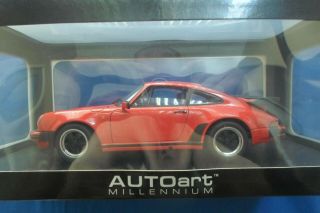 Vintage Autoart 1:18 Guards Red Porsche 911 930 Turbo 3.  3 In The Box