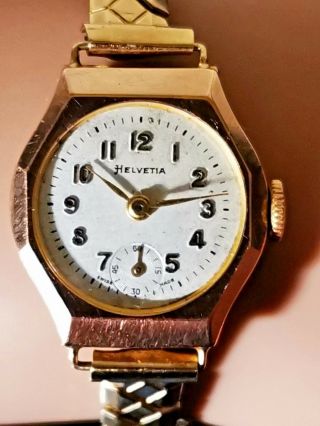 Vintage Ladies Helvetia.  375 9ct Gold Wristwatch & Strap Mechanical Swiss