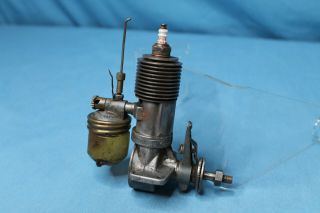 Rare Vintage 1941 Brown Junior D Control Line Flight Gas Airplane Engine