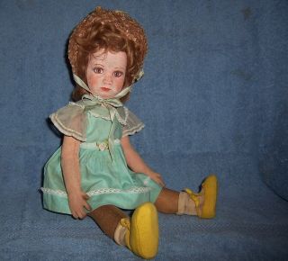 Very Pretty Vintage Antique 17 " Girl Felt Cloth Doll Painted Face Jointed