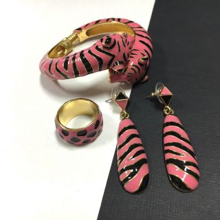 Vintage Kjl Pink Enamel Tiger Bangle Bracelet,  Ring & Earring Set Gg304zzr