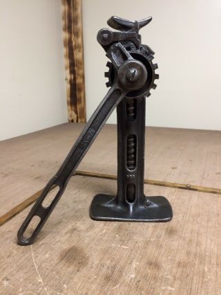 Vintage Early Ford Screw Jack For Model A/t Made By Walker