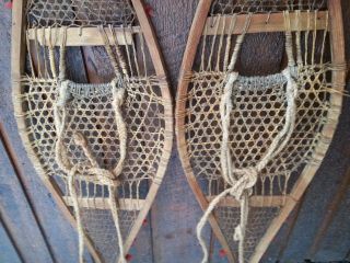 Vintage Snowshoes Great Set of Wall Hangers 37 