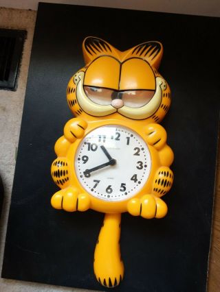 Vintage Garfield Animated Wall Clock With Moving Eyes & Tail Sunbeam Clock 80 