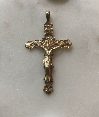 Vintage Italy Solid 14k Yellow Gold Crucifix Religious Cross Dangle Pendant