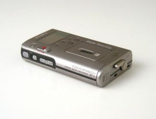 SONY NT - 2 Digital MICRO Recorder Vtg Scoopman Tiny DAT Walkman w/ Acces. 3
