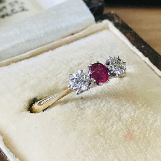 Art Deco 18ct,  18k Gold & Platinum Ruby & Diamond 3 stone engagement ring,  C1930 4