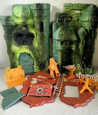 Vintage He - Man Motu Castle Grayskull Playset 1982 All