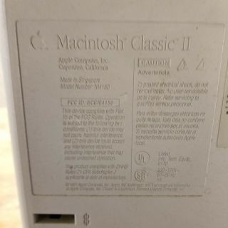 Vintage Apple Macintosh Classic Model 4150 AIO Desktop Computer 3
