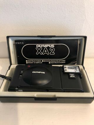 Vtg Olympus Xa2 Point And Shoot Film Camera W/ A11 Flash