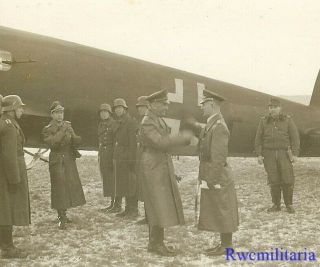 Best Luftwaffe General Greets Rnaking Officer By He - 111 Bomber On Airfield