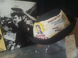 ELVIS PRESLEY 1956 Vintage HAT FROM ELVIS 1950s with photos RARE 2