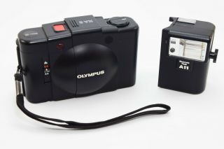 VINTAGE Olympus XA2 35mm Rangefinder Film Camera With A11 Flash Module 3