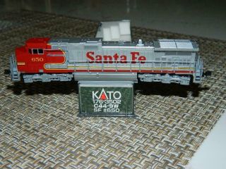 Kato N Scale 176 - 3502 Ge C44 - 9w Loco Santa Fe 650 " Dash 9 " Nos/vtg