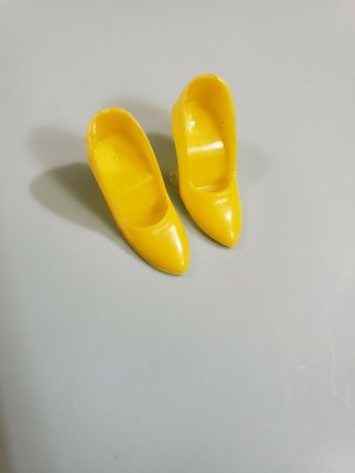Vintage Barbie: Yellow Closed Toe Japan Heels Jc Penney Shoe Bag Rare