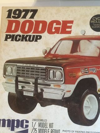 vtg 1977 Dodge Pickup Truck MPC 1:25 scale Model Kit Suzuki Motorcycle Unbuilt 2