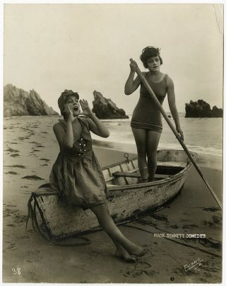Mack Sennett Bathing Beauties Gloria Swanson & Marie Prevost Vintage Photograph