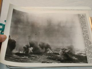 Wwii Associated Press Wire Photo Navy Planes Bomb Okinawa Ryukus Island Dsp393