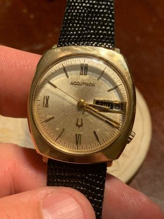 Vintage Accurron Mens Wrist Watch 14k Gold Case