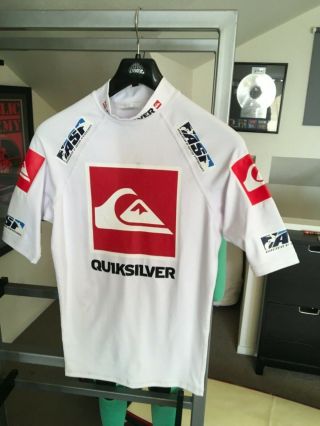 Kelly Slater White 2011 Quiksilver Pro York contest jersey - Perfect 10 8