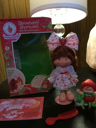 Vintage Strawberry Shortcake Herself Berrykin Doll Mib