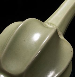 Korean Antique Celadon Glazed Vase 6