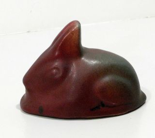 Vintage Van Briggle Pottery Usa 1920s Mulberry Red Rabbit Figurine Paperweight
