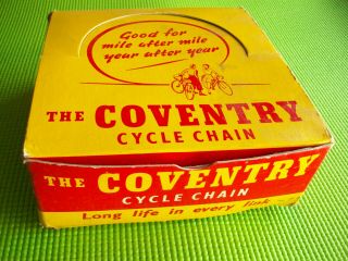 A Display Box Of 10 Vintage Coventry (renolds) 1/2 " X 1/8 " Cycle Chains N O S