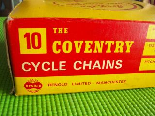 A DISPLAY BOX OF 10 VINTAGE COVENTRY (RENOLDS) 1/2 