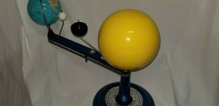 Vintage Science First Trippensee Elementary Planetarium with Light 3