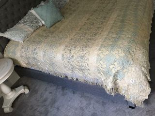 Fine Antique Vintage COVERLET CROCHET LACE Bed Cover Handmade TABLECLOTH 95x102 5