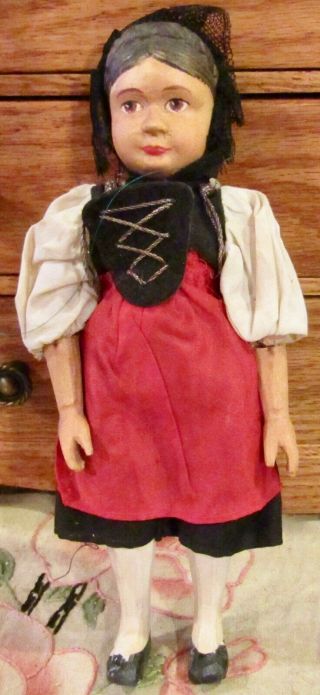 8 " Vintage C1930 Precious Little Swiss Carved Linden Wooden All Doll