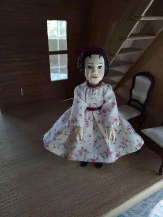 Carved Wood Hitty Doll In Vintage Style