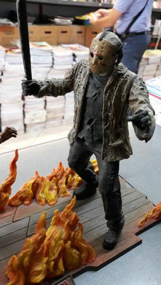 Extremely Rare Friday the 13th Freddy vs Jason Elm Street Neca Figurine Statue 3
