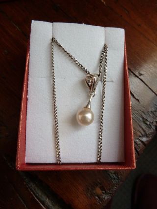 Vintage SILVER Necklace with Akoya Pearl and CZ Pendant LOVELY PIECE 4