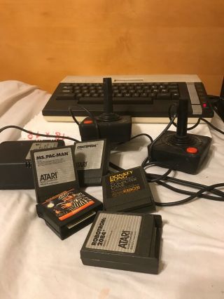 Vintage Atari 800 Xl Home Computer Memory Comes With 5 Games