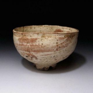 GJ12: Japanese tea bowl,  Hagi ware by Greatest potter,  10th Koraizaemon Saka 5