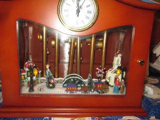 vtg MR.  CHRISTMAS Animated MUSICAL CHIMES TRAIN 2