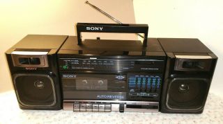 WOW Vintage 80s Sony CFS - 1010 AM/FM Stereo Cassette Player/Recorder Boombox 4