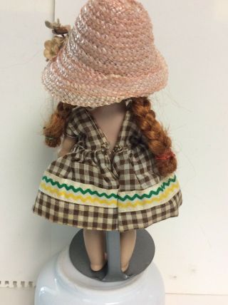 VNTG Vogue Ginny doll wearing Tina 29 Brown check Dress & Bloomer Tagged 4