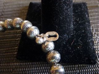 VINTAGE NAVAJO PEARLS OLD PAWN STAMPED STERLING SILVER BEADS STRETCHY BRACELET 2