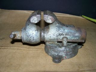 Old Vintage Wilton 820 Baby Bullet Vise With 2 " Jaws Chicago Usa Machinist